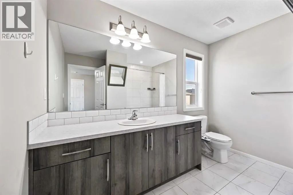 214 Cityside Grove NE