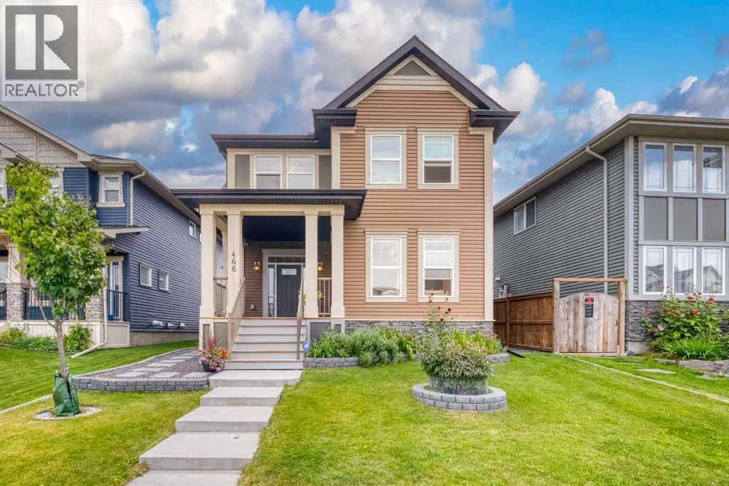 466 Evanston Way NW