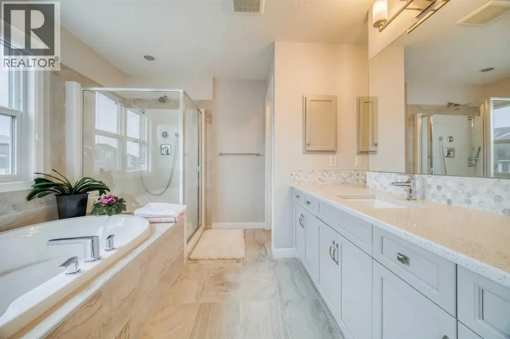 466 Evanston Way NW