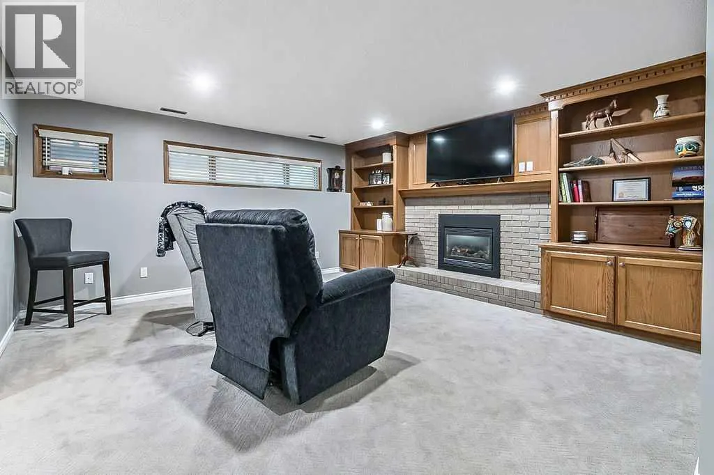 507 Downey Place