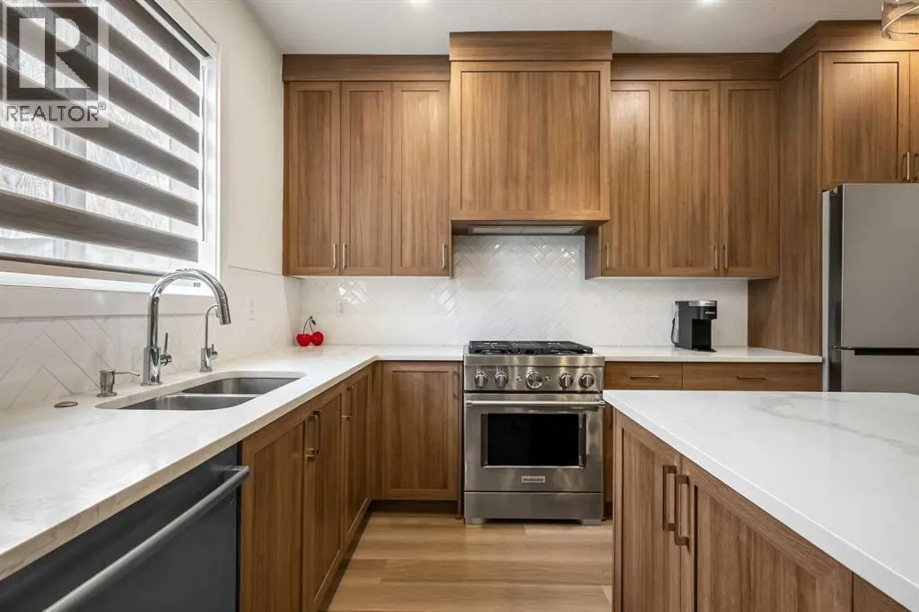 203, 201 Cooperswood Green SW