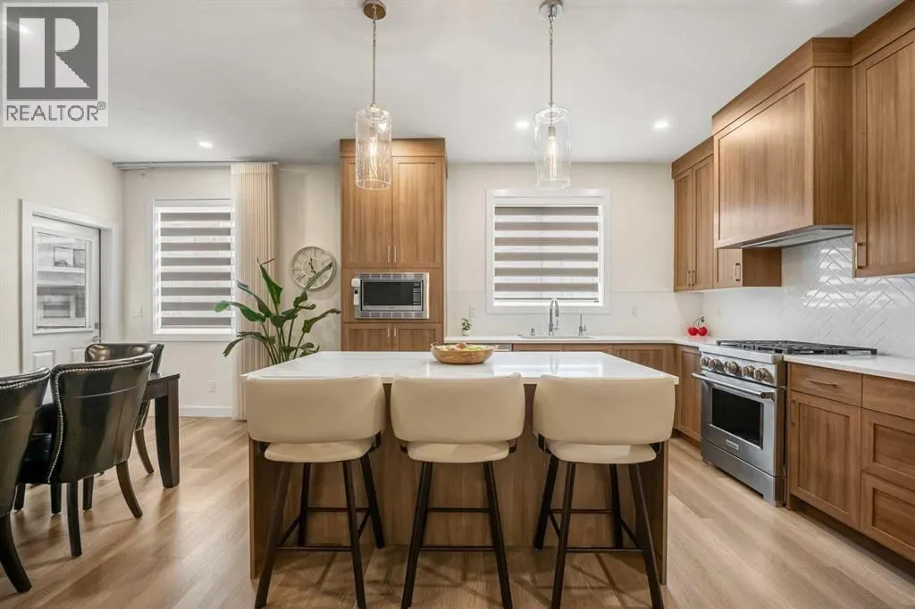 203, 201 Cooperswood Green SW
