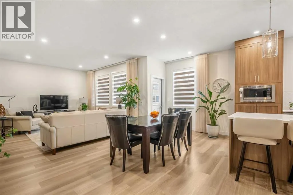 203, 201 Cooperswood Green SW