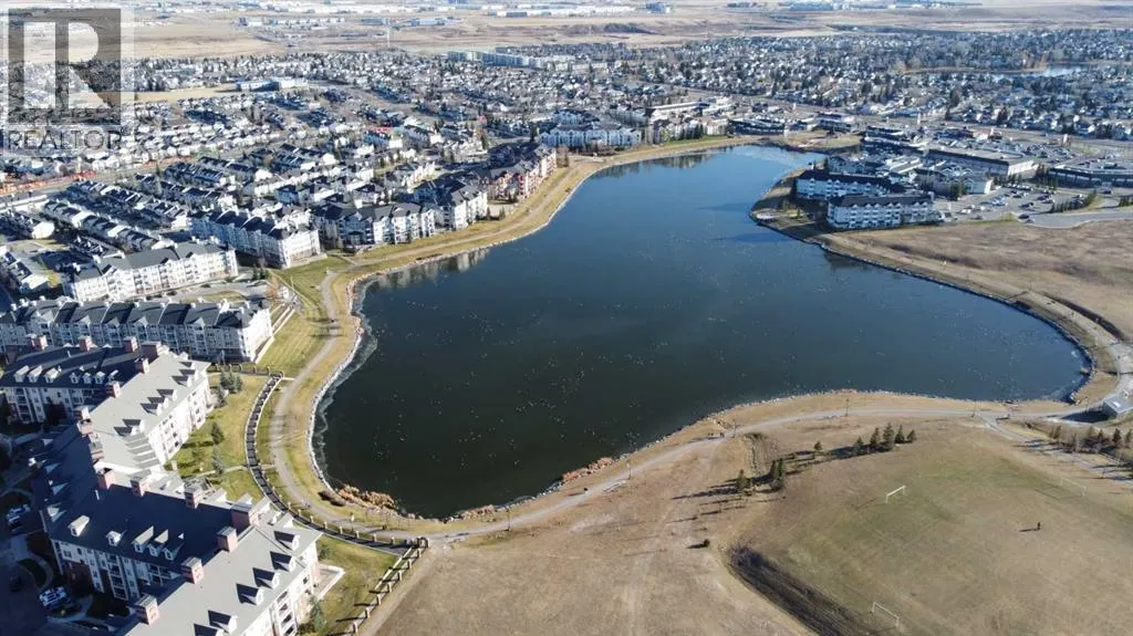 1106, 17 Country Village Bay NE