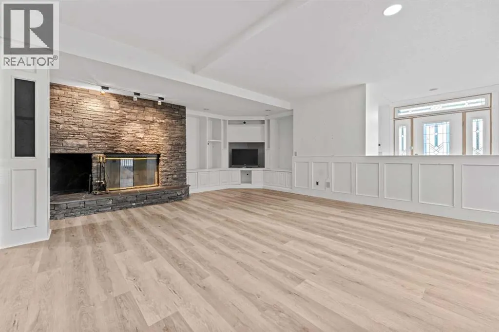 28 Slopes Grove SW