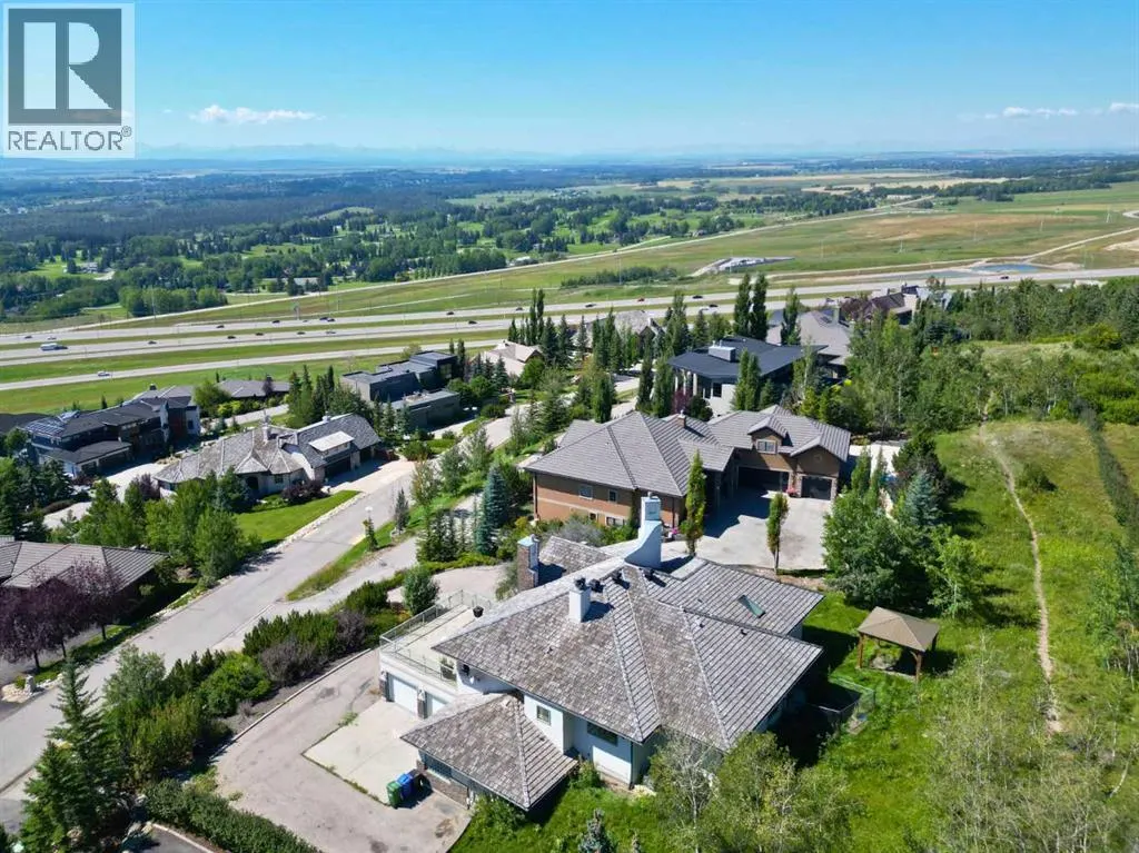 28 Slopes Grove SW