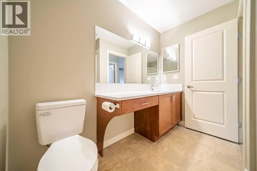 114, 156 Country Village Circle NE
