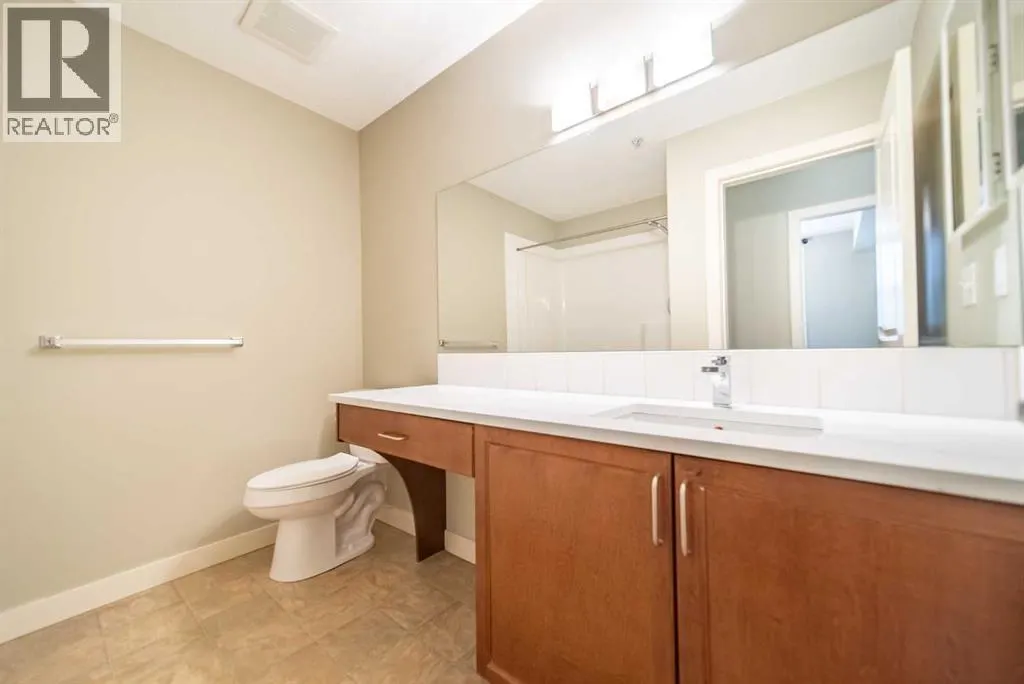 114, 156 Country Village Circle NE