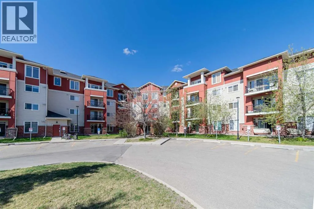 114, 156 Country Village Circle NE