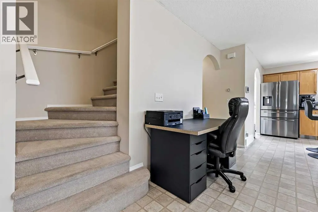 67 Copperfield Heights SE