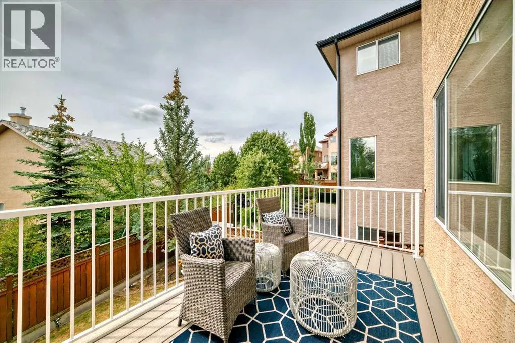 17 Royal Ridge Hill NW