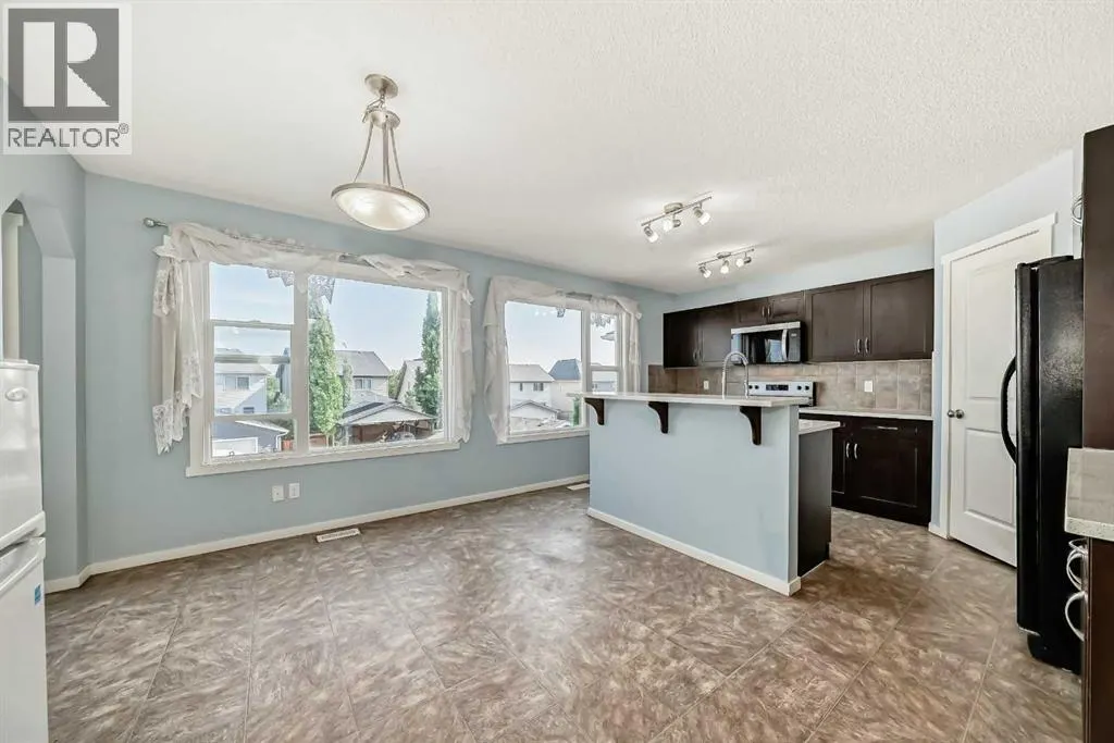 57 Brightoncrest Heights