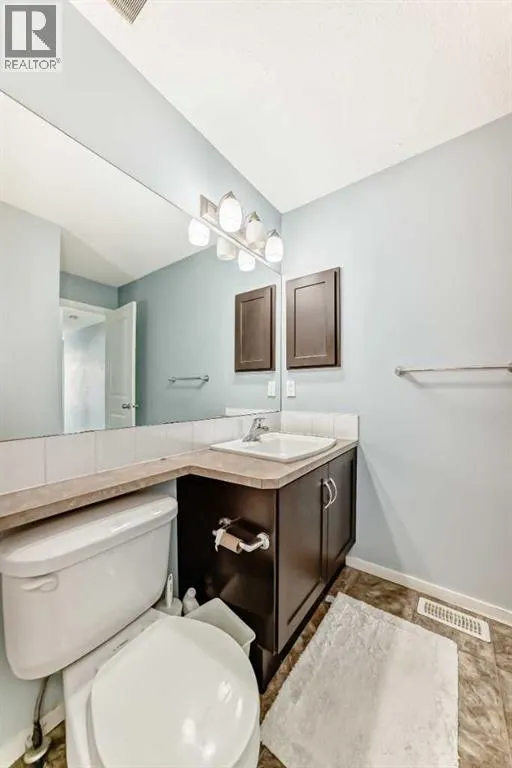 57 Brightoncrest Heights