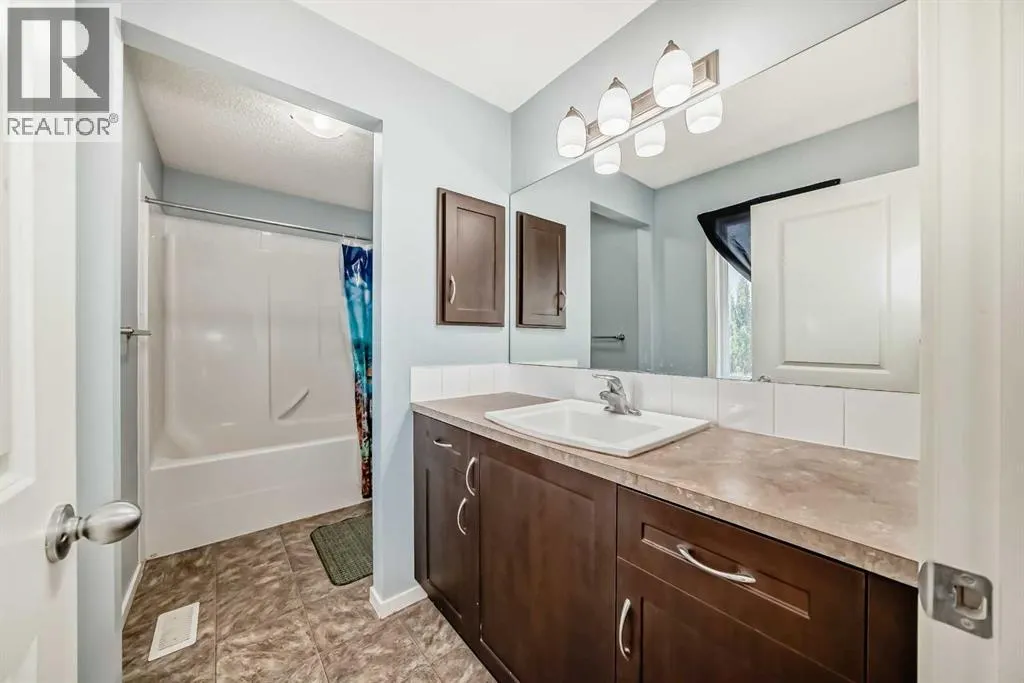 57 Brightoncrest Heights