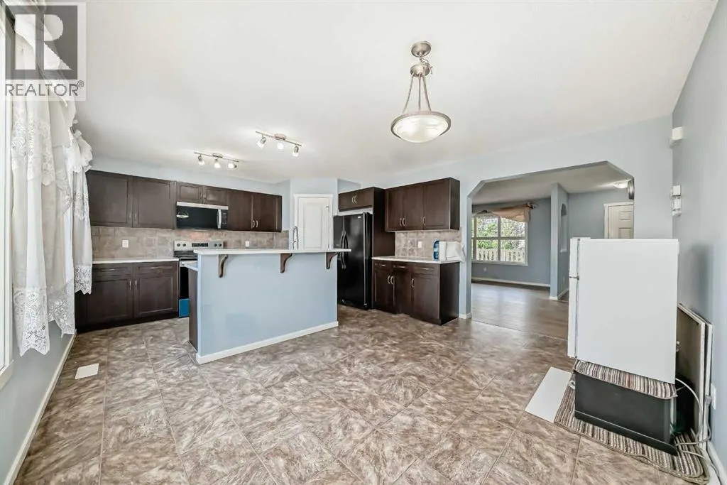 57 Brightoncrest Heights