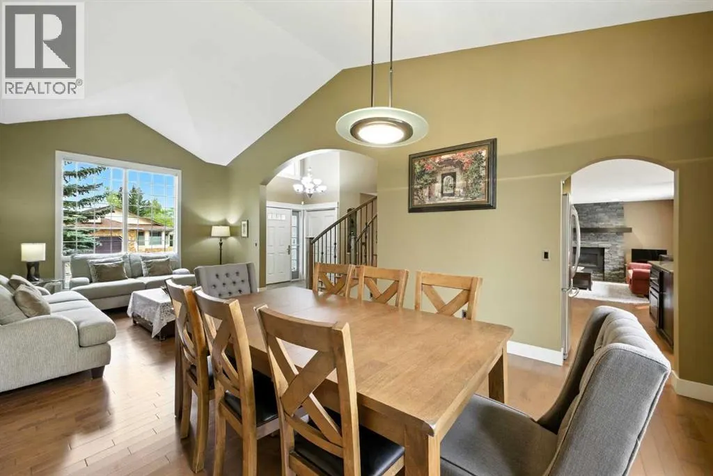 141 Edgeview Road NW