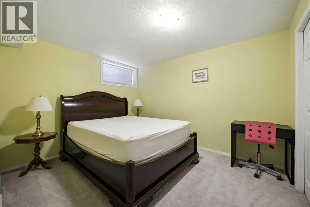 141 Edgeview Road NW