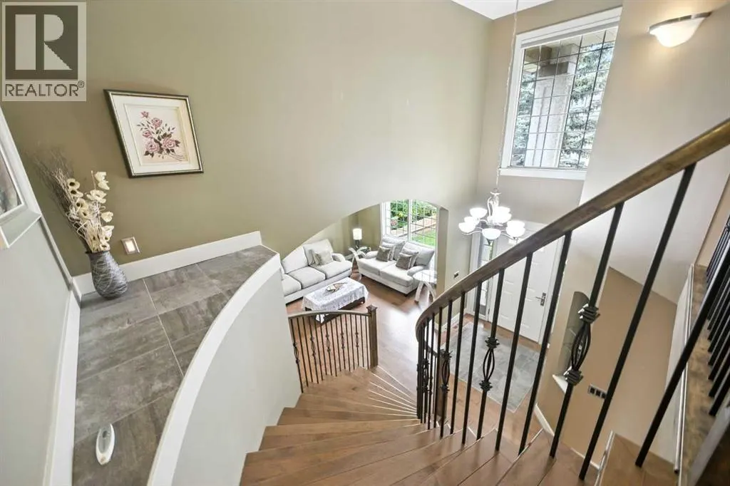 141 Edgeview Road NW