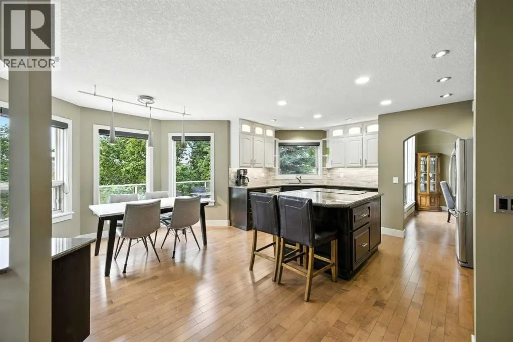 141 Edgeview Road NW