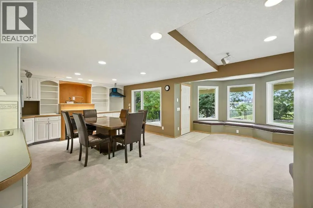 141 Edgeview Road NW