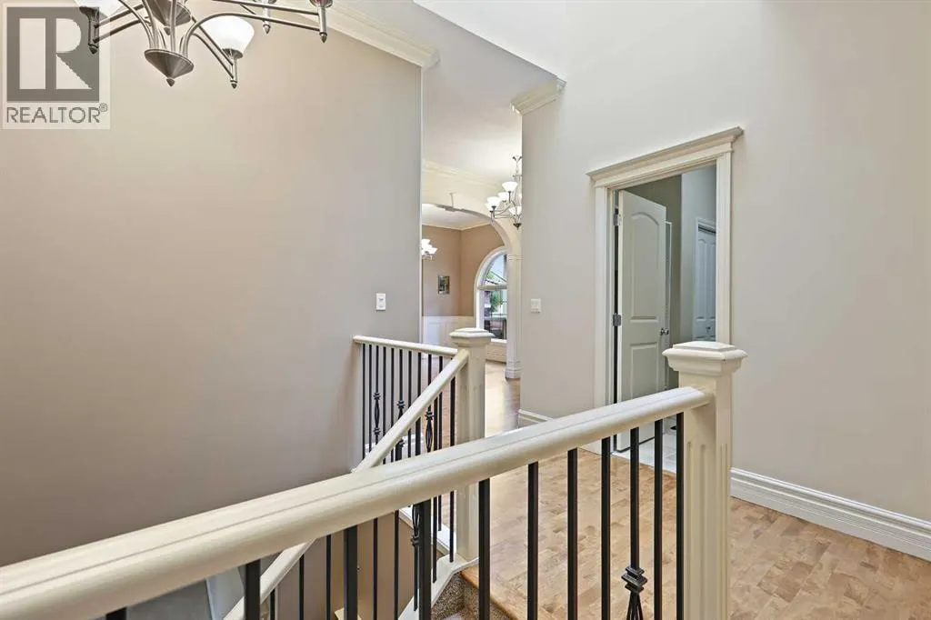 49 Royal Highland Road NW