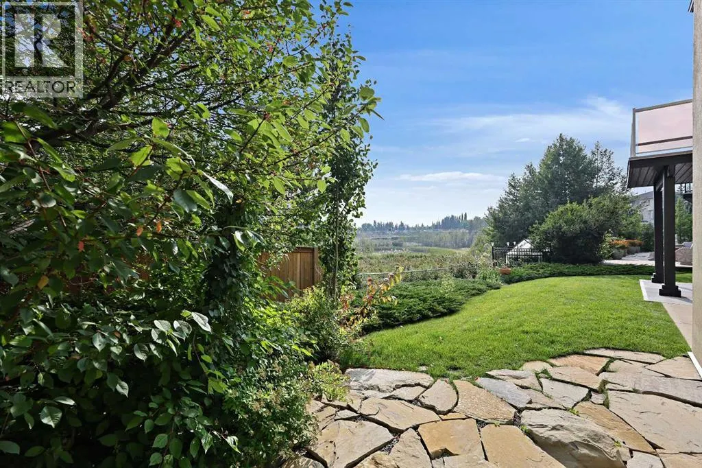 49 Royal Highland Road NW