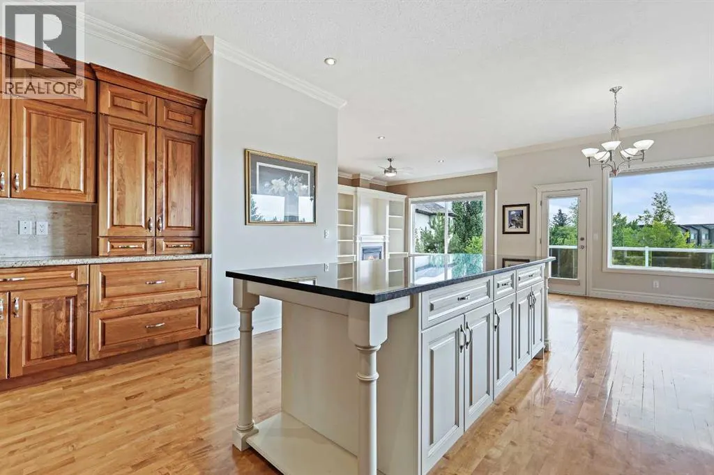 49 Royal Highland Road NW