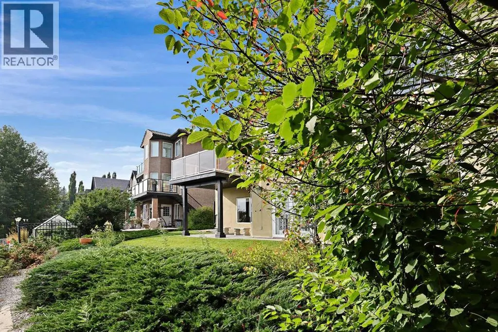49 Royal Highland Road NW