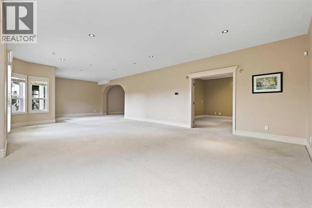 49 Royal Highland Road NW