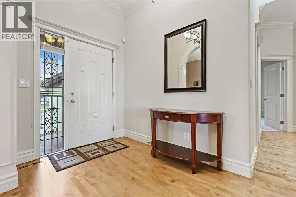 49 Royal Highland Road NW
