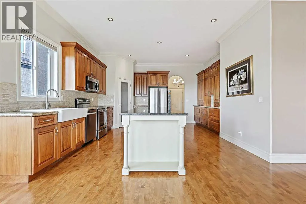 49 Royal Highland Road NW