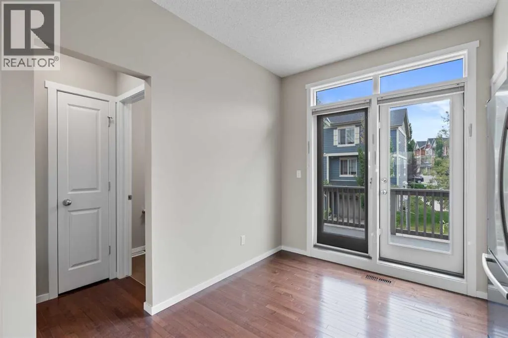 1212, 125 Panatella Way NW