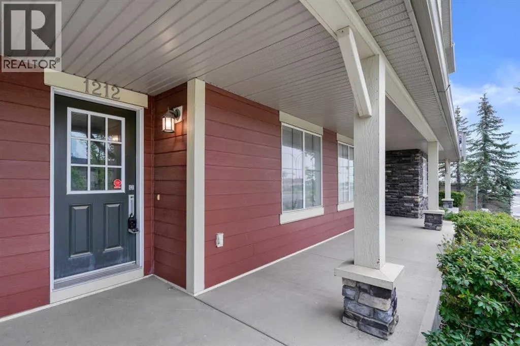 1212, 125 Panatella Way NW