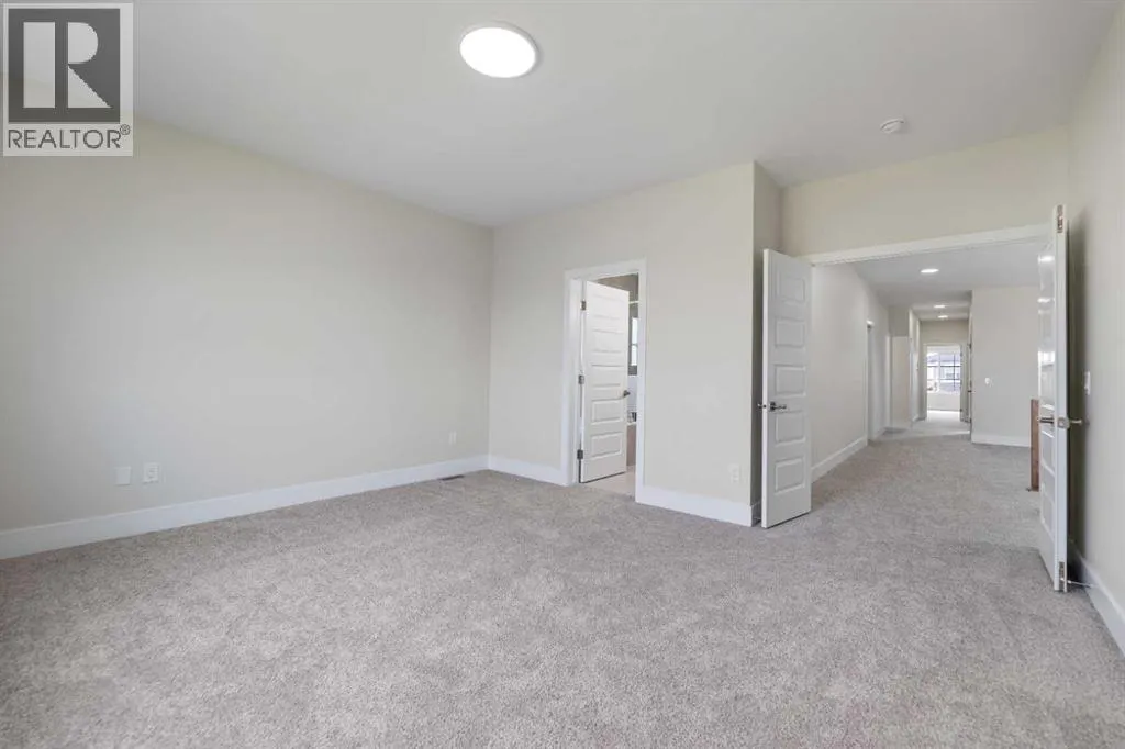 288 Savanna Drive NE