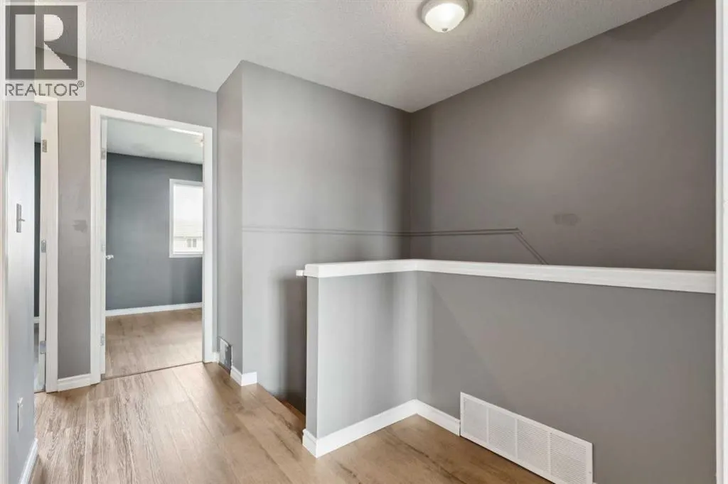 104, 2001 Luxstone Boulevard SW