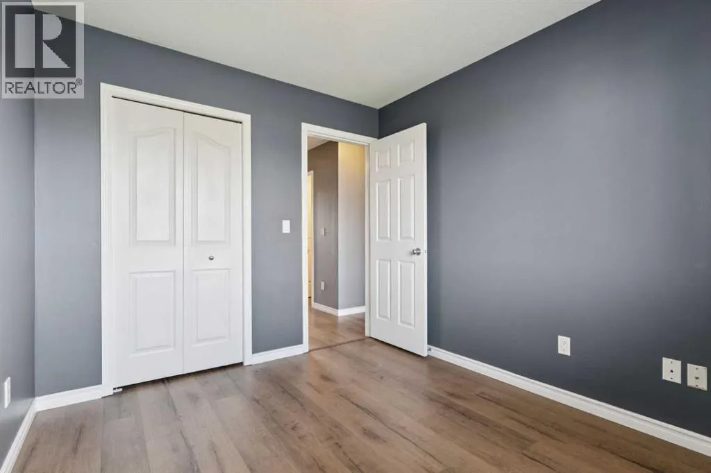 104, 2001 Luxstone Boulevard SW