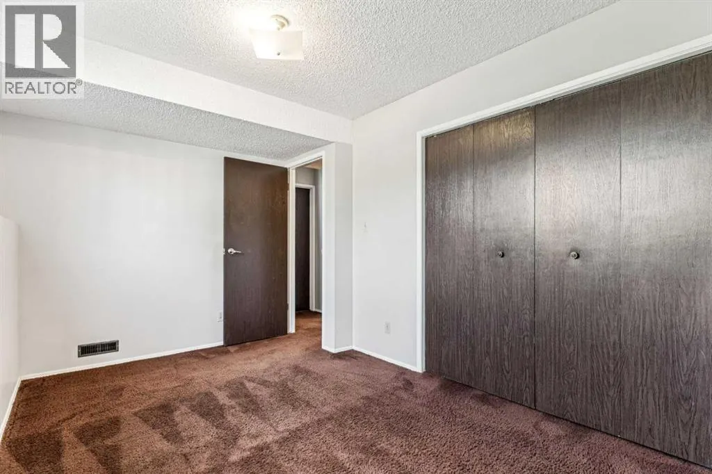 101 Sabrina Way SW
