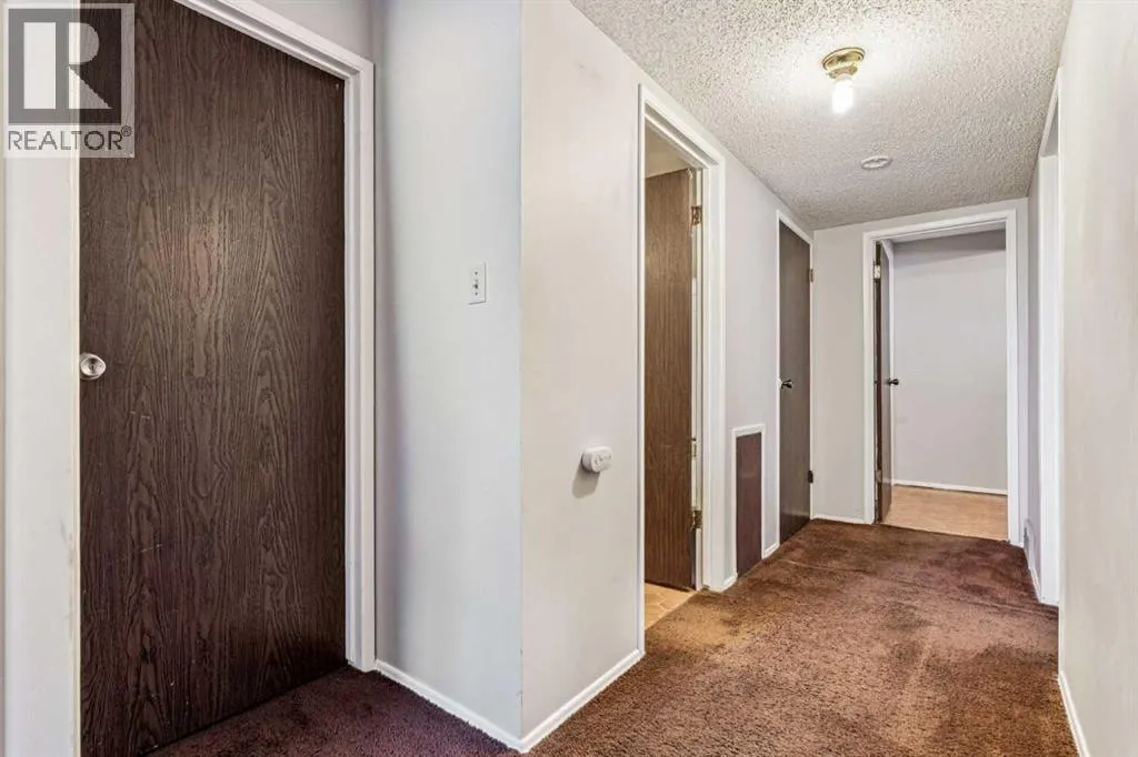 101 Sabrina Way SW
