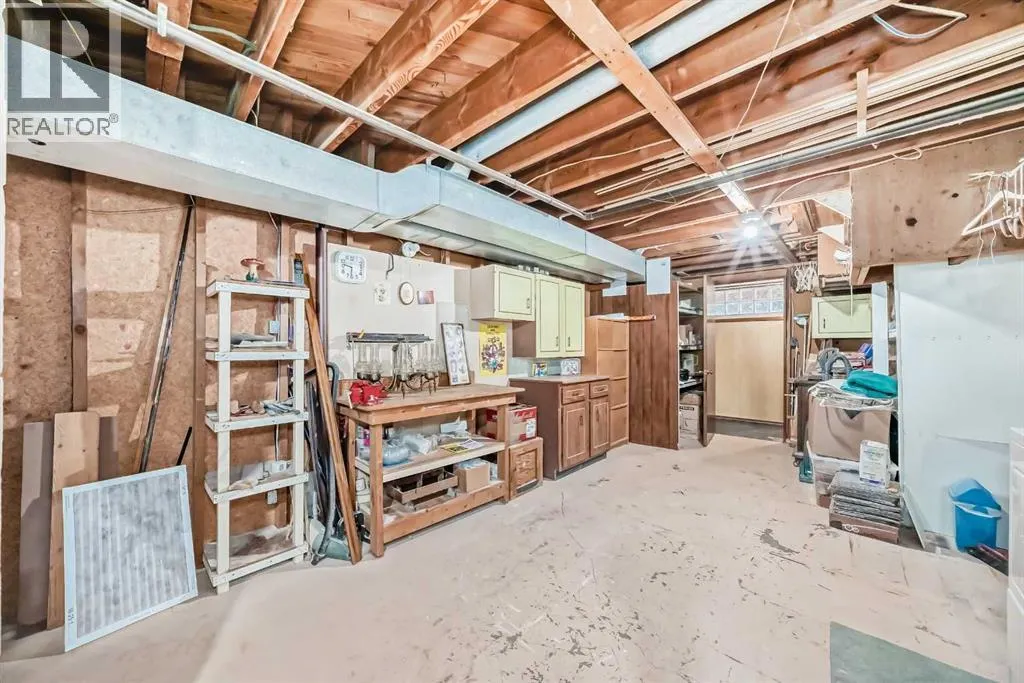 51 Ferncliff Crescent SE