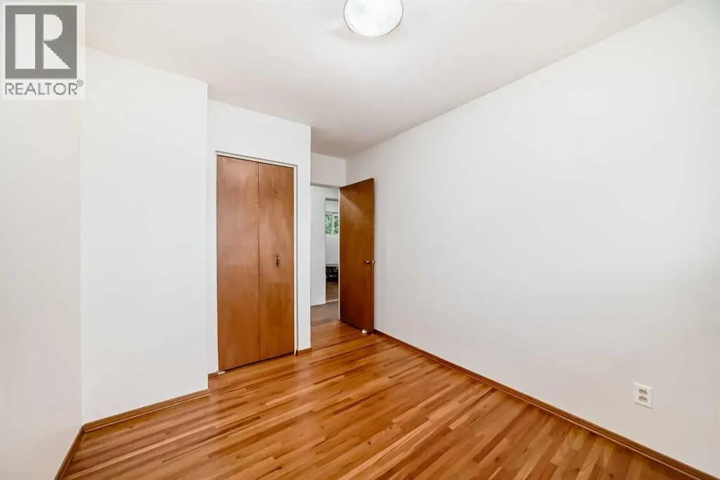 51 Ferncliff Crescent SE