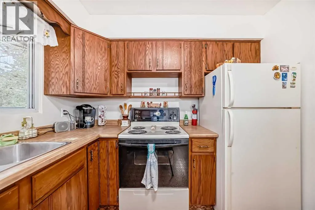 51 Ferncliff Crescent SE