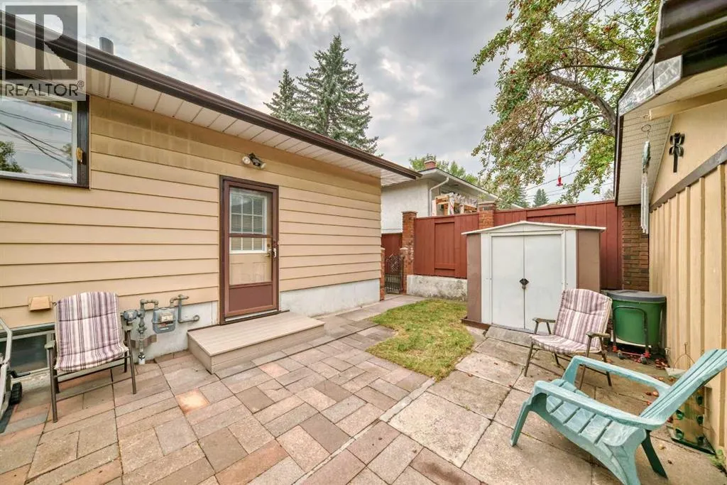 51 Ferncliff Crescent SE