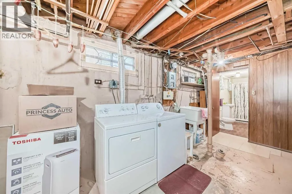 51 Ferncliff Crescent SE