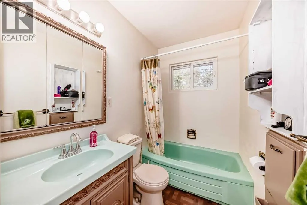 51 Ferncliff Crescent SE
