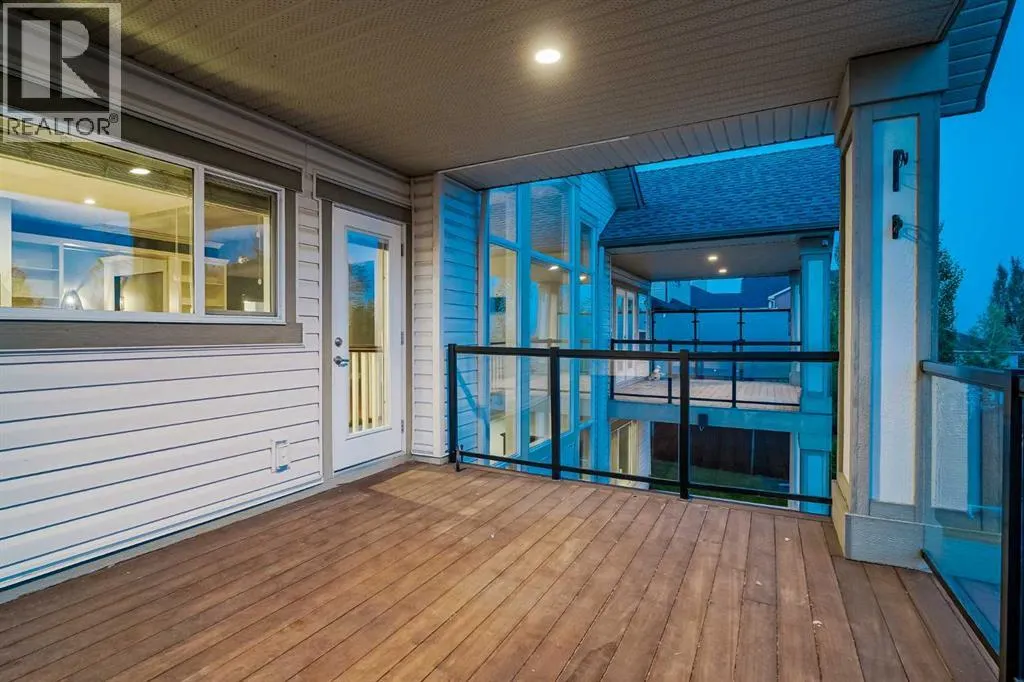 231 Railway Close SE
