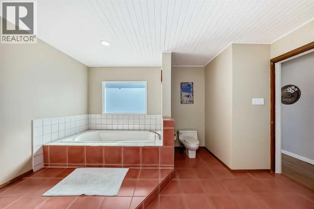 51 Holden Road SW
