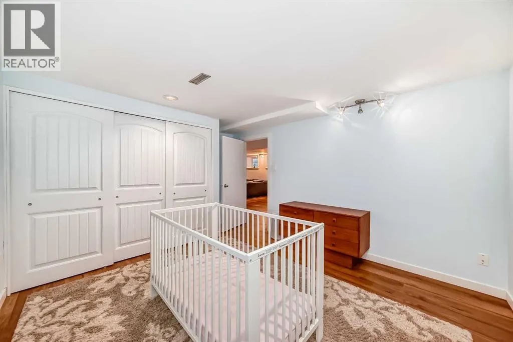 51 Holden Road SW