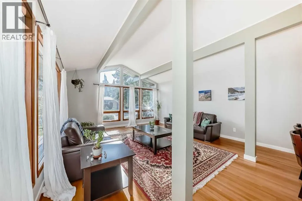 51 Holden Road SW