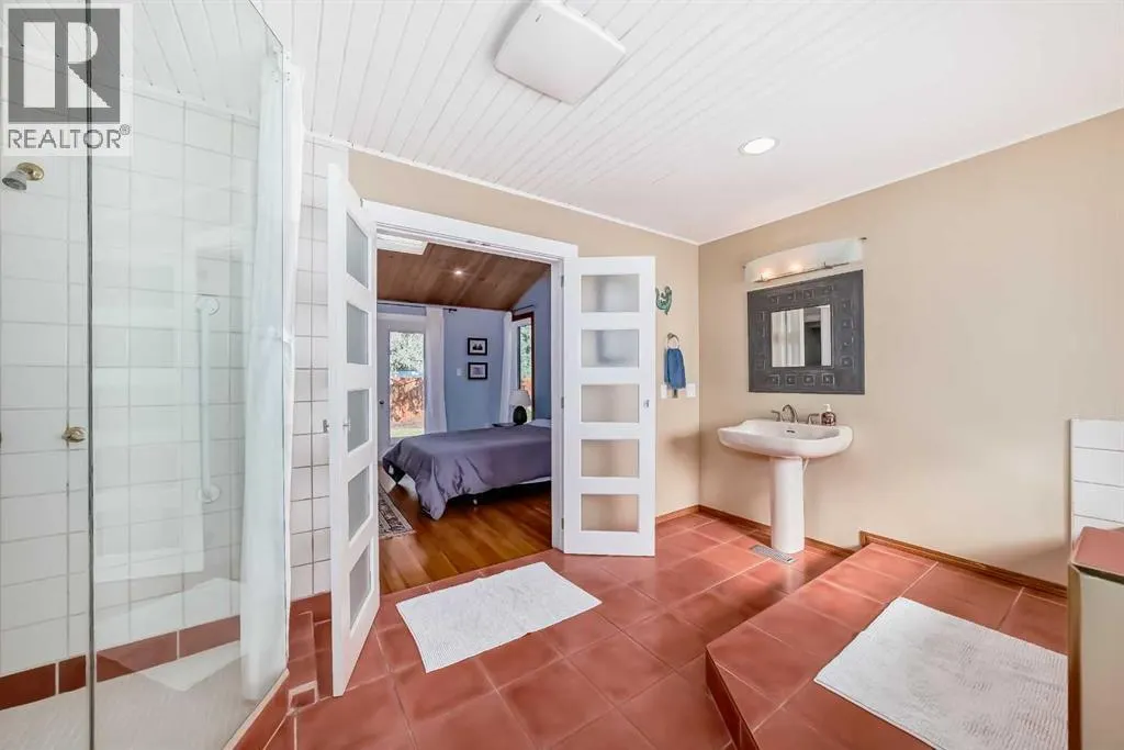 51 Holden Road SW