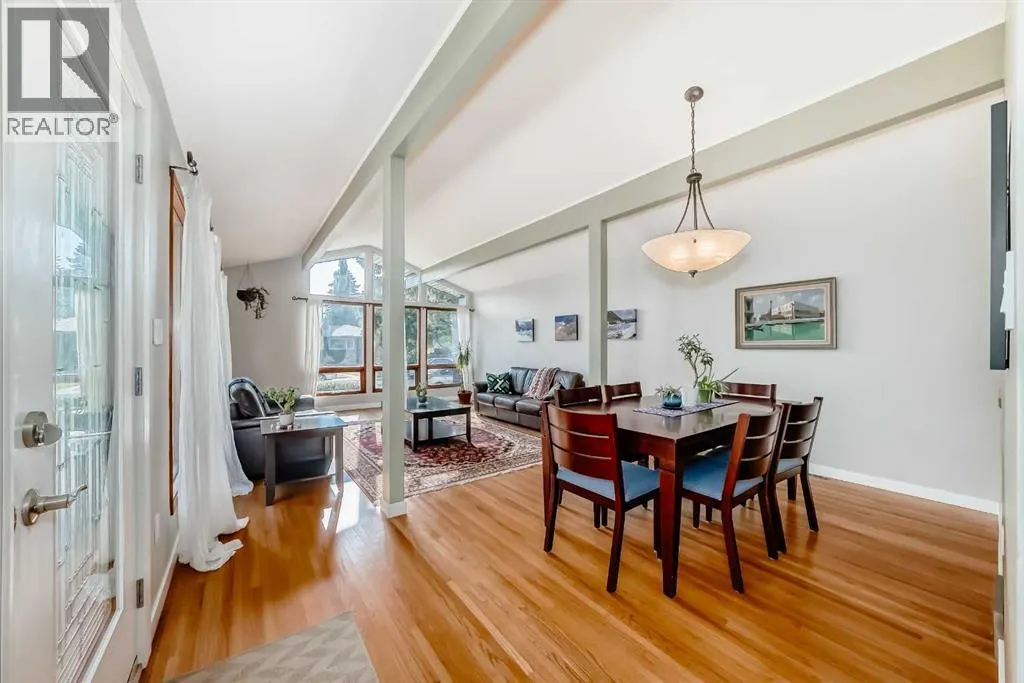 51 Holden Road SW